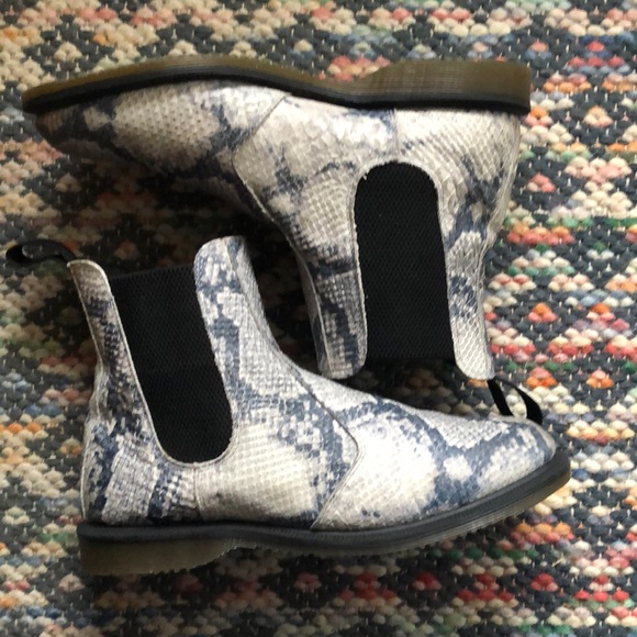 Doc Martens Snakeskin Flora Womens 10 pull on boot - Picture 1 of 9